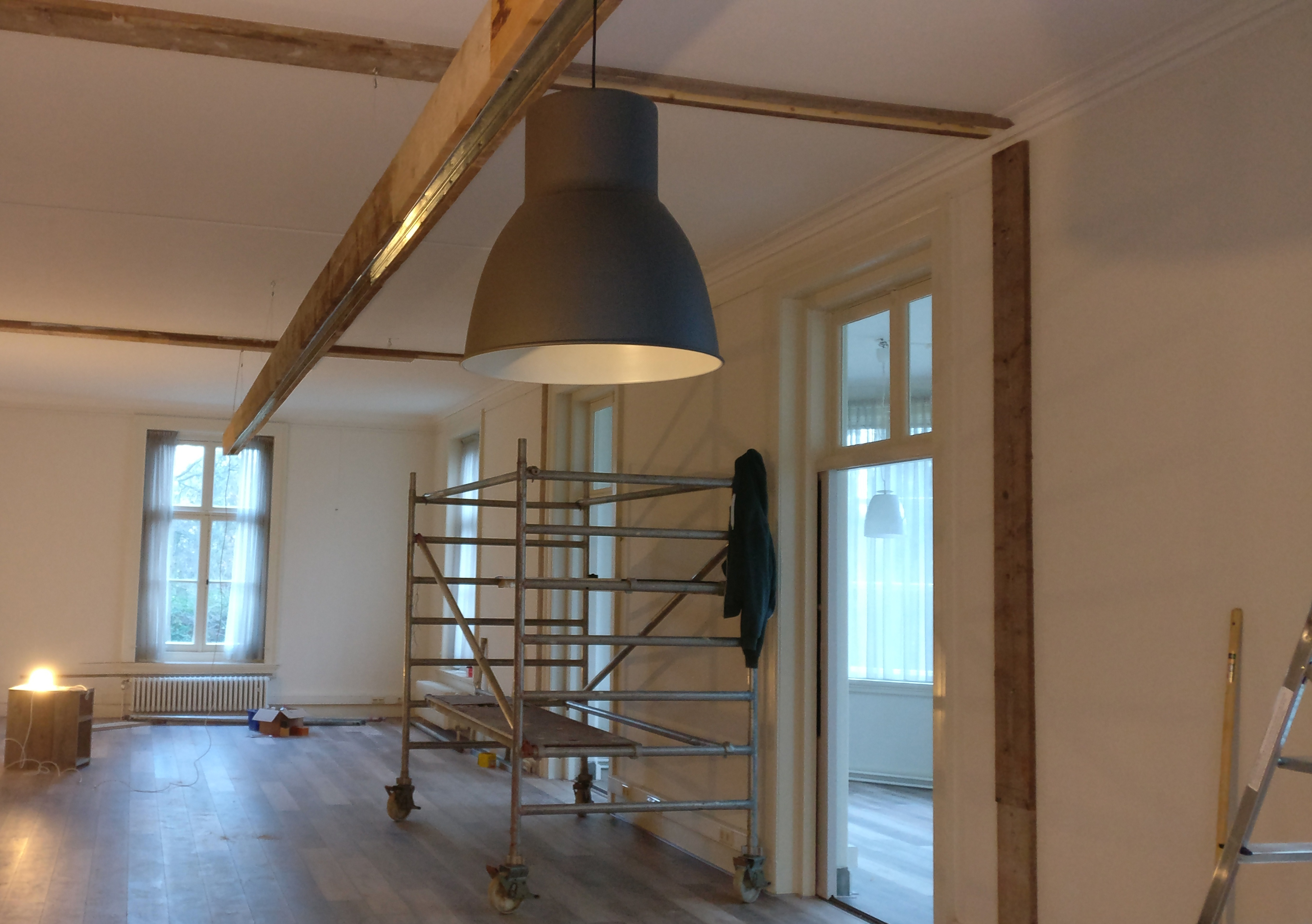 blog_nieuwkantoor_lamp3.jpg
